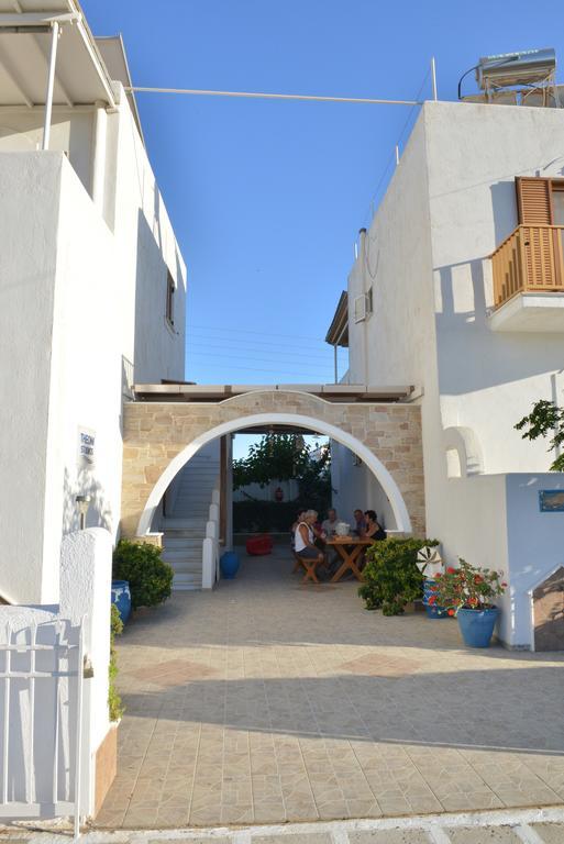 Kastrákion Theoni Studios מראה חיצוני תמונה